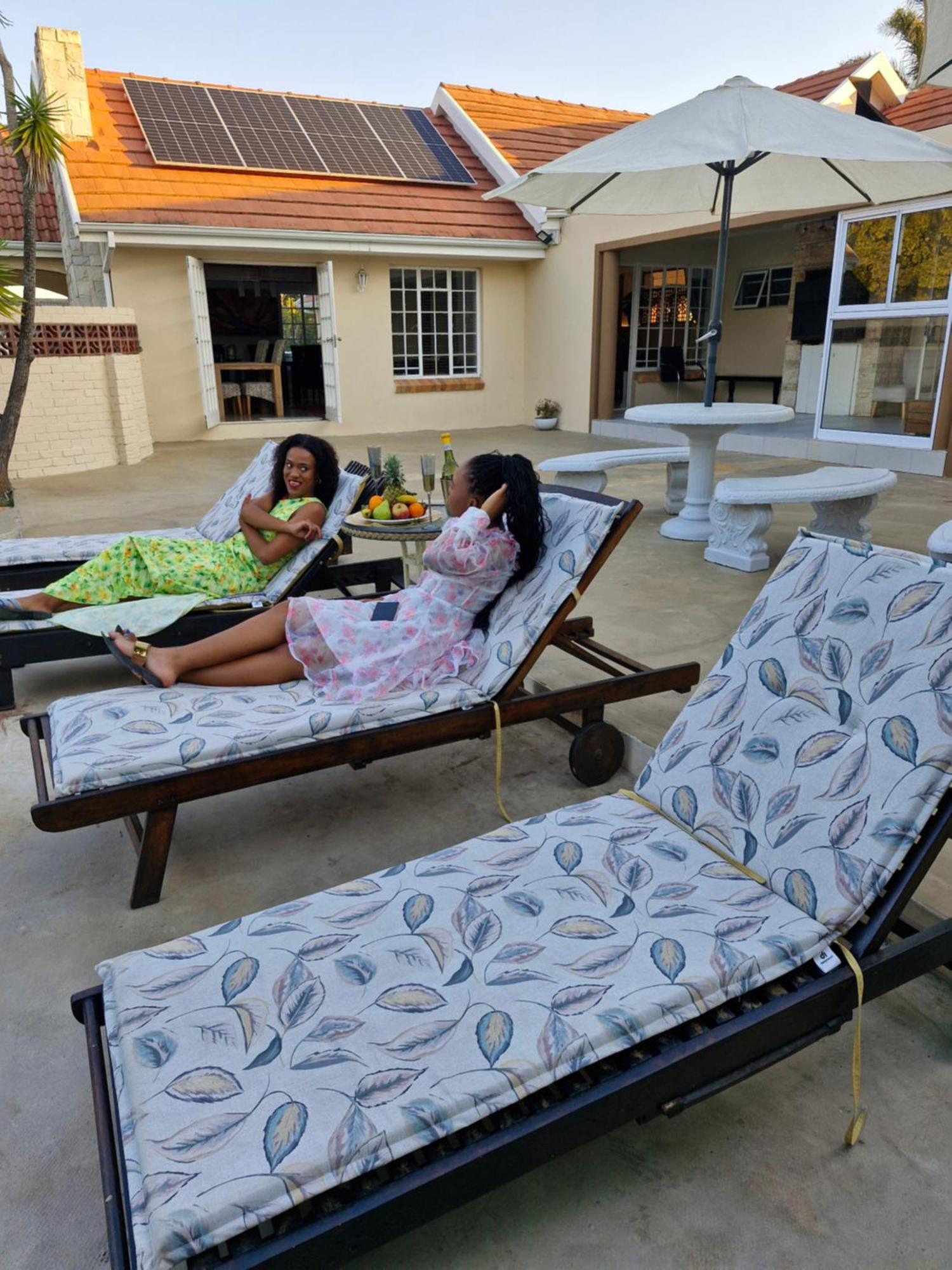 Bhotani-On-Bax Bed & Breakfast Port Elizabeth Ngoại thất bức ảnh